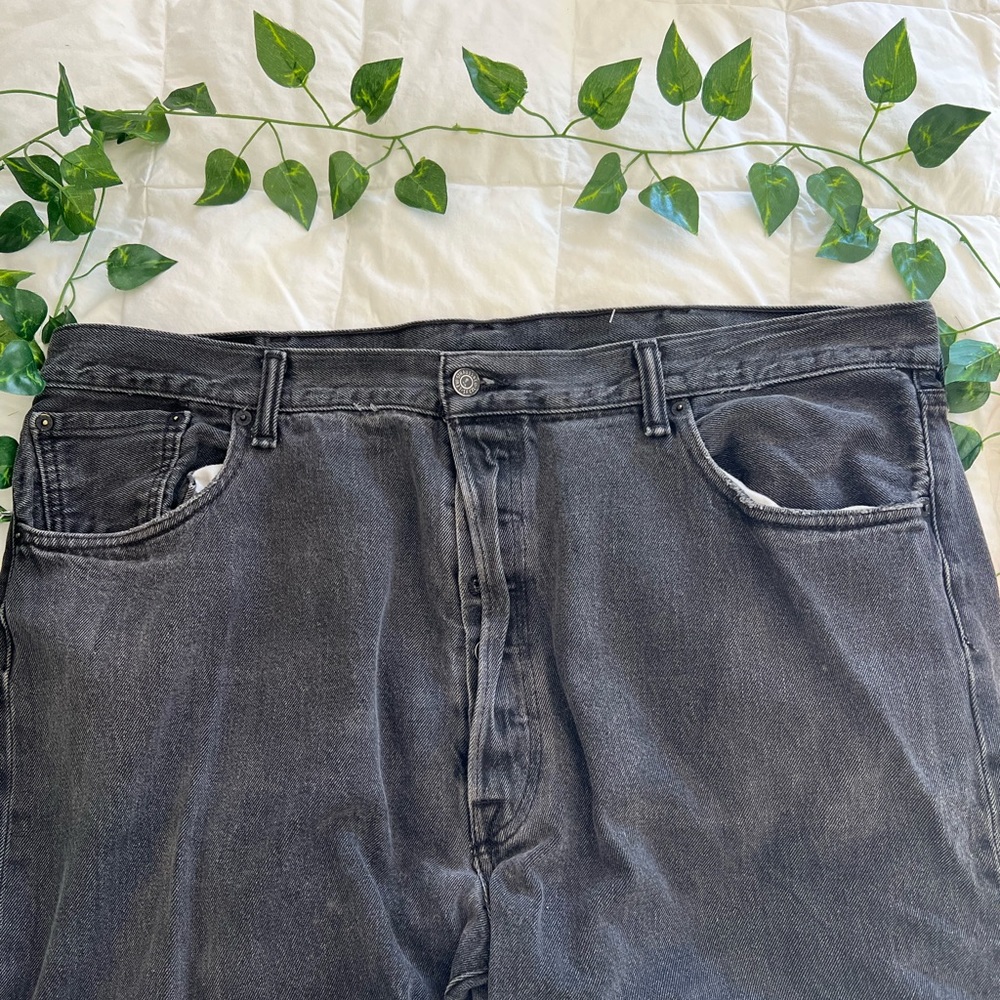 Black Levi’s 501
